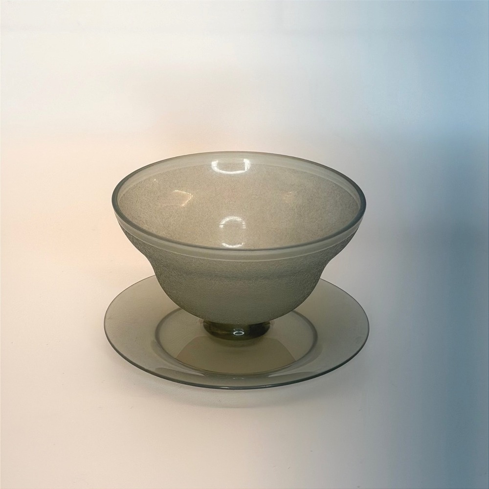 MCM Smoky Gray Tupperware Dessert Cups/ Parfait Bowls 754